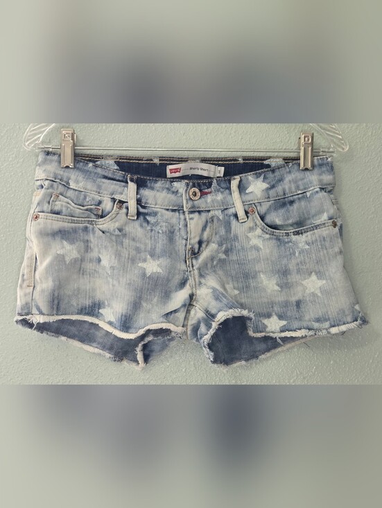 Levi's Pants - Levi's "Shorty Short" Low Rise Star Print Denim Cutoff Shorts - Size 3